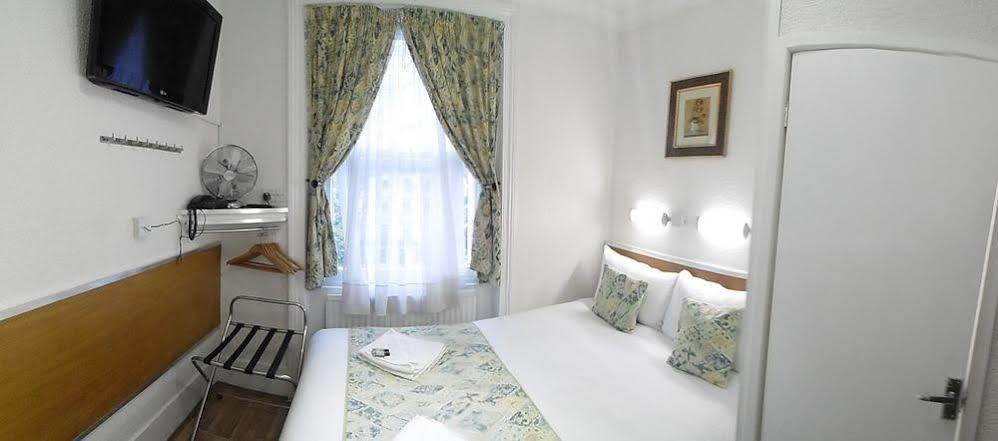Falcon Hotel Londra Dış mekan fotoğraf